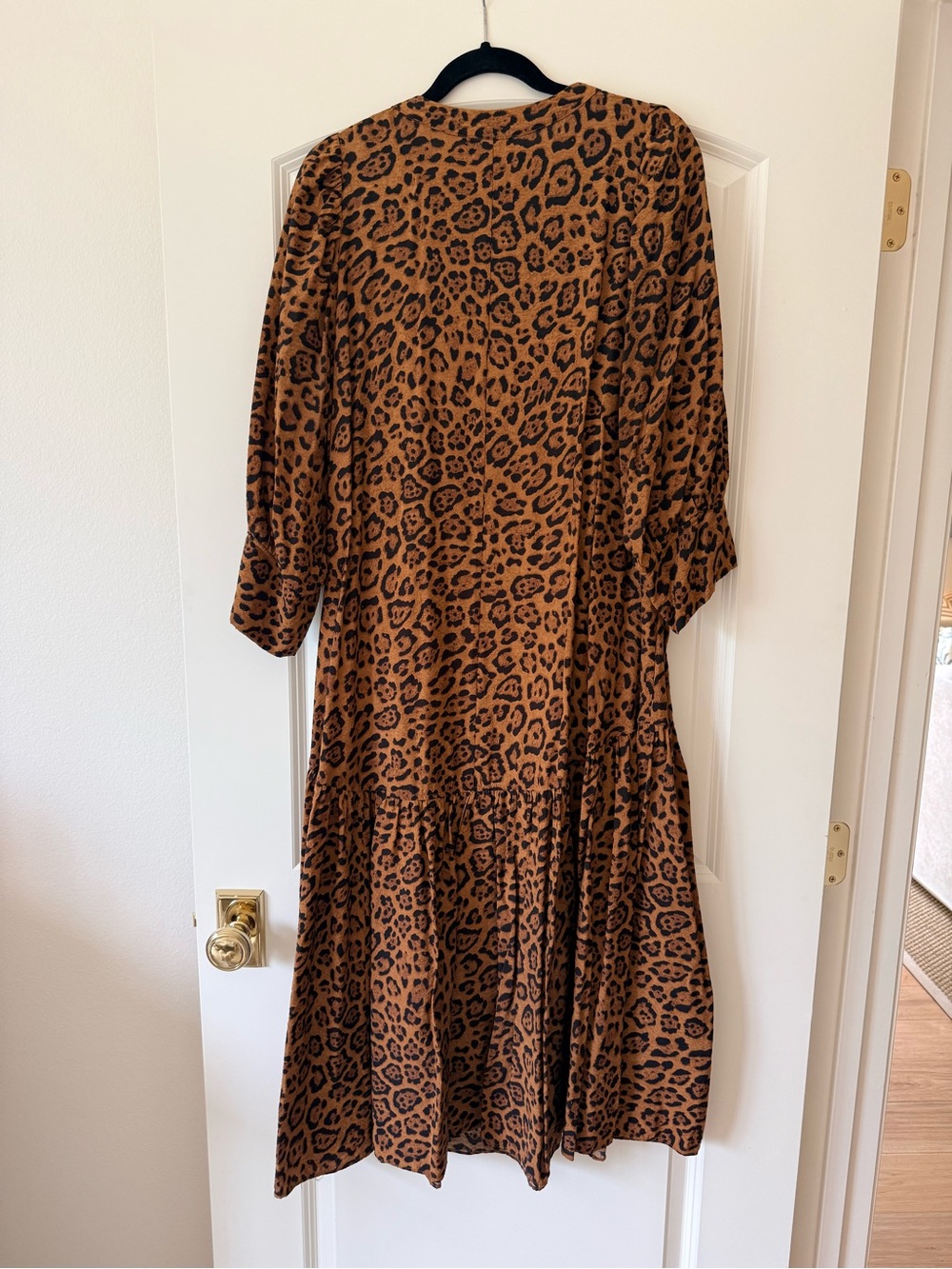 H&M Brown Leopard Print Midi Dress - Picture 2 of 2